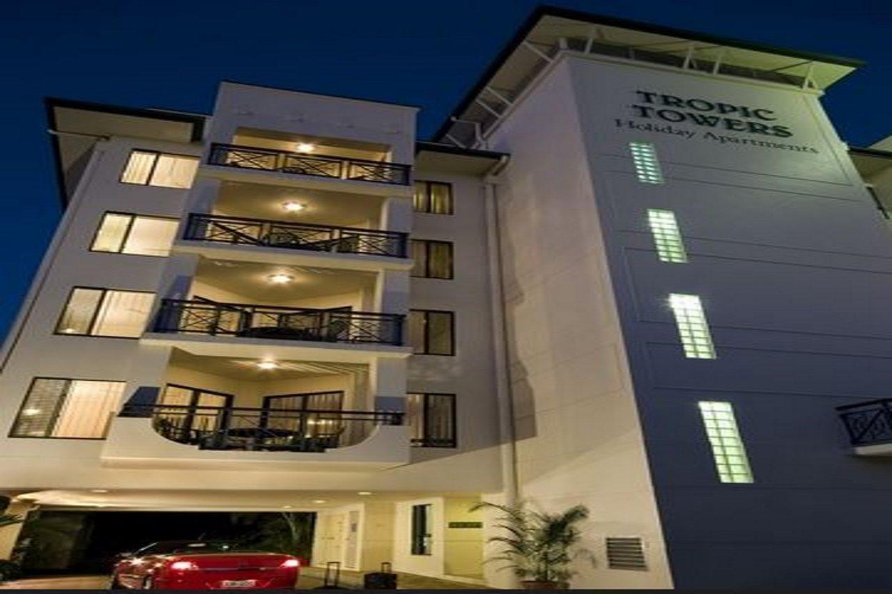 Tropic Towers Apartments Кернс Екстер'єр фото