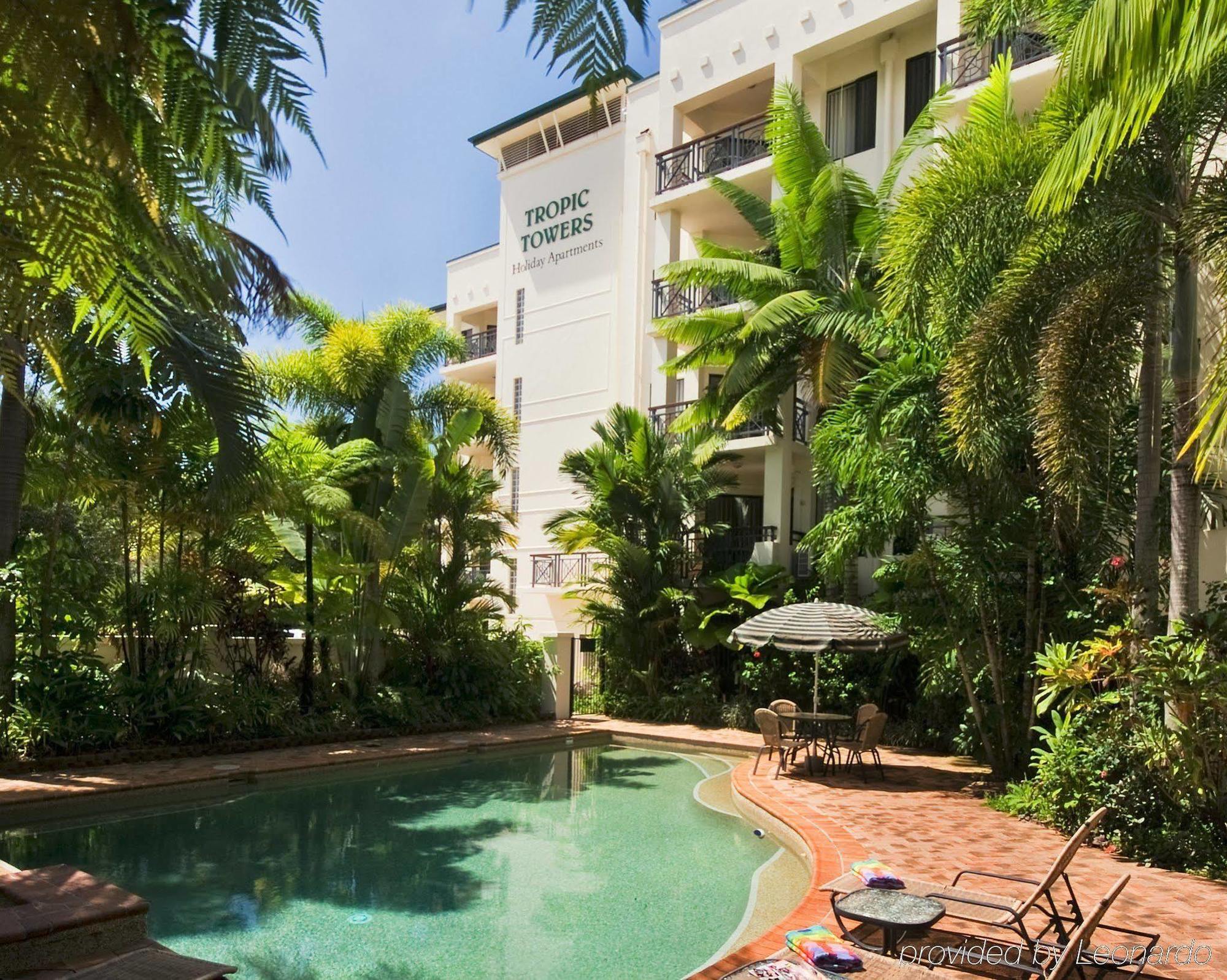 Tropic Towers Apartments Кернс Зручності фото