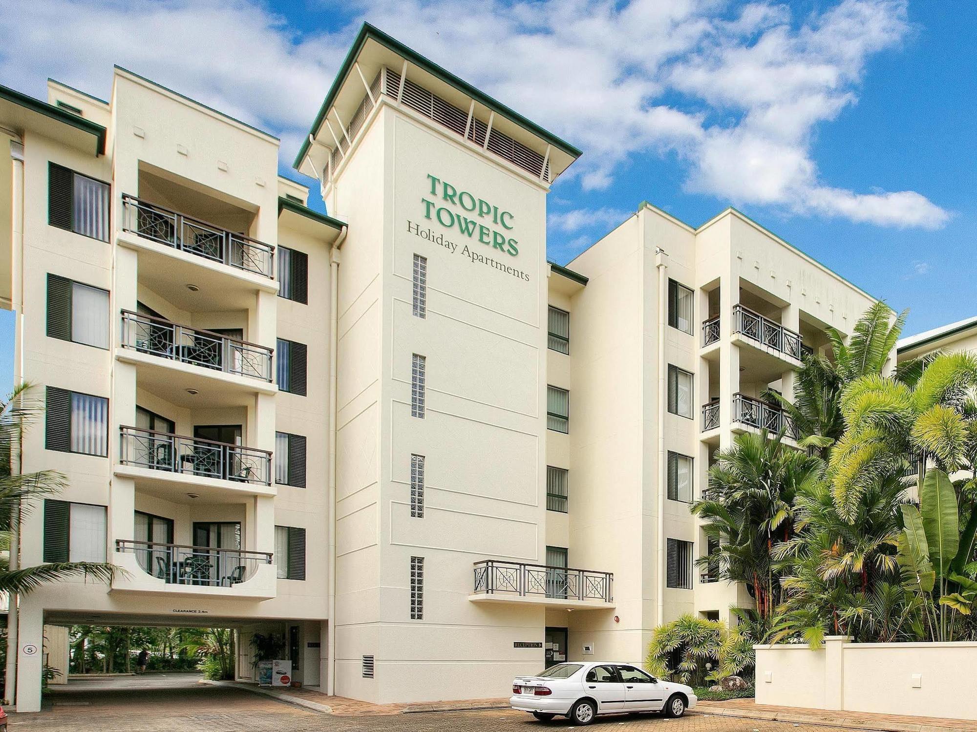 Tropic Towers Apartments Кернс Екстер'єр фото